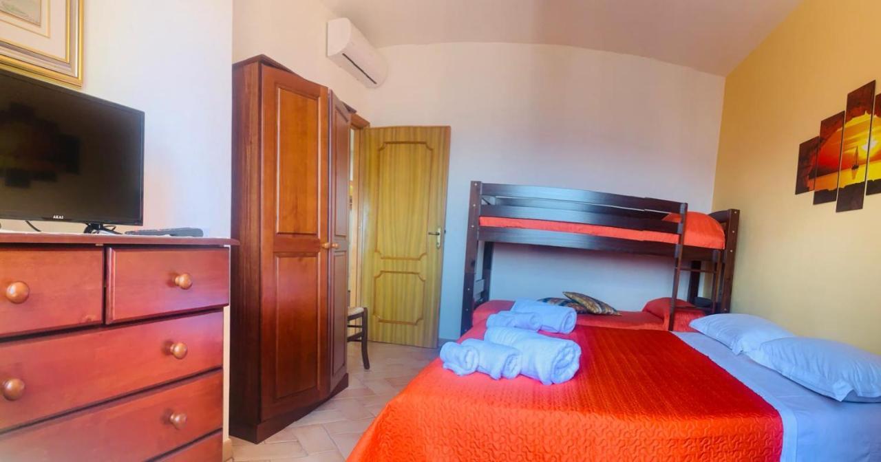 Appartamento Con Vista Panoramica Baunei Bagian luar foto